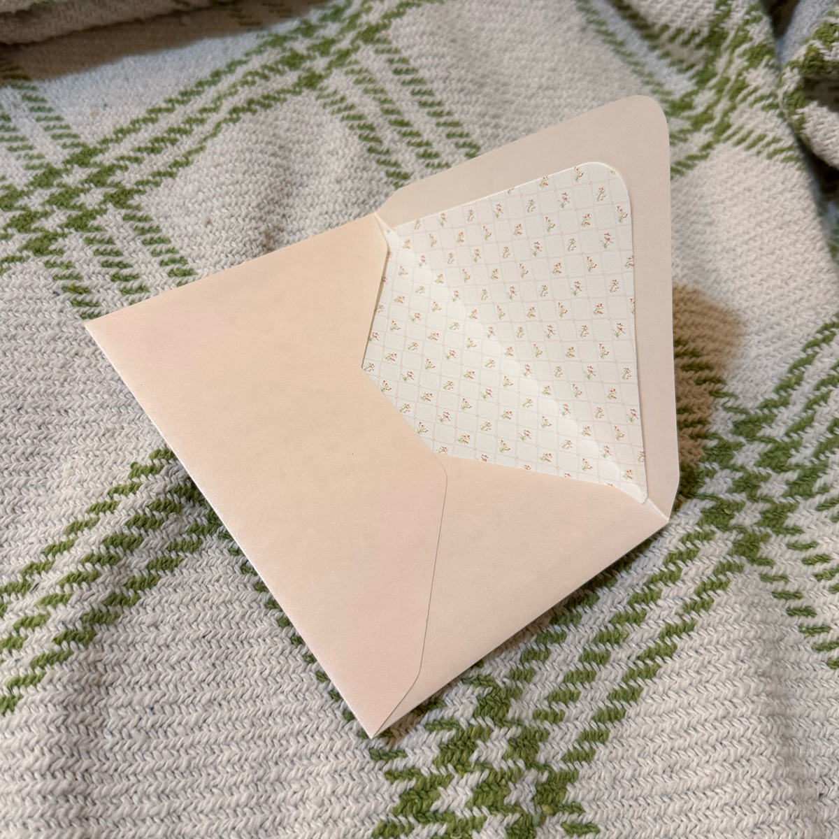 Orchid Card with Patterned Envelope